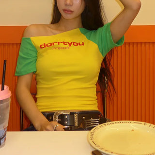 Dorrtyou Off-Shoulder Crop Top