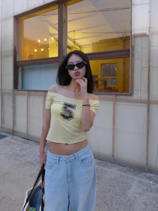 Camo 5 Cutting Off-Shoulder Crop Tee