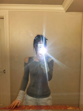 Slin Shoulder Team Tee