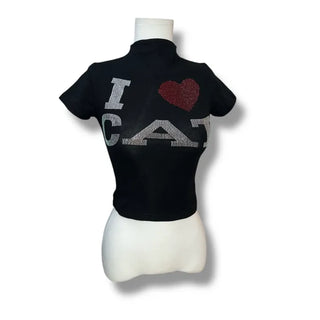 Lovecat Cubic Half-Neck Crop Tee