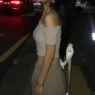 Lily Crop Off-Shoulder