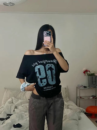Swedy 09 off shoulder