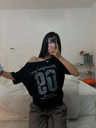 Swedy 09 off shoulder