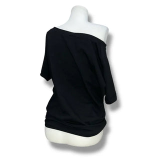 Swedy 09 off shoulder
