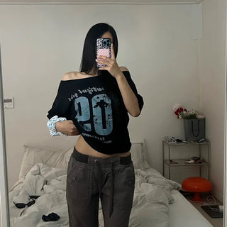 Swedy 09 off shoulder