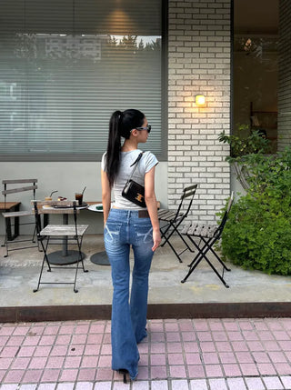 Deep button crop tee