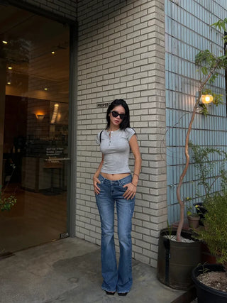 Deep button crop tee