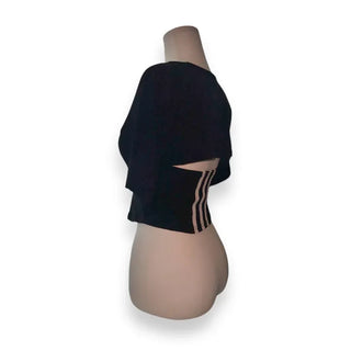 Track Back Team Crop Tee