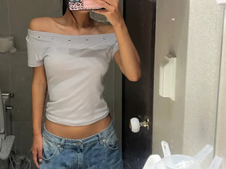 Eyelet off shoulder