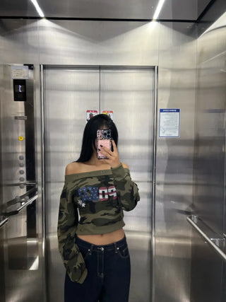 Pio camo eyelet off-shoulder top