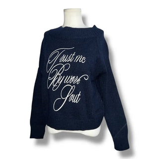 Lettering off knit