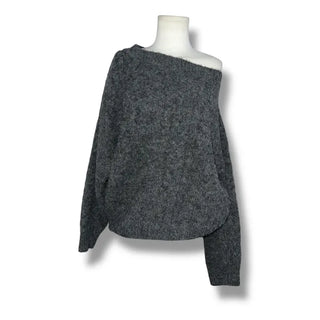 Loose fit turtleneck knit