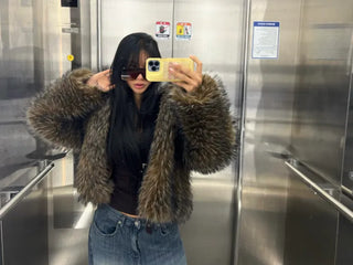 Two-tone big hooded fur
