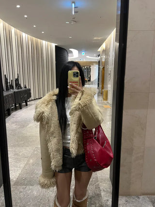 Girlish Suede Mustang Fur