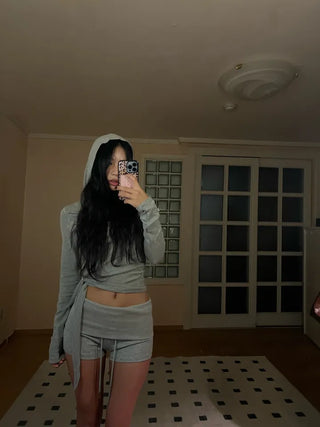 Side strap hooded top