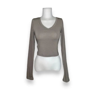 Soft V-Neck Glam Crop Tee