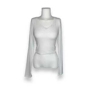 Soft V-Neck Glam Crop Tee