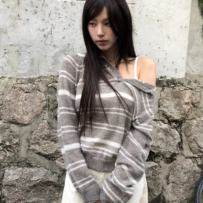 Henley Neck Single breasted Round Knit