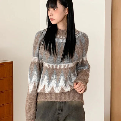 Mog Nordic Round Knit