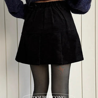 Wellow Corduroy Pleated Skirt