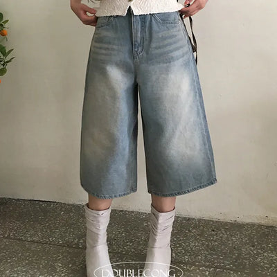 Core Sand Bermuda Pants