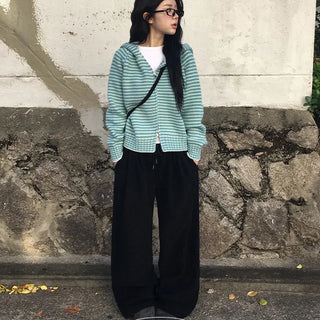 Vivic Knit Crop Hooded Zip Up