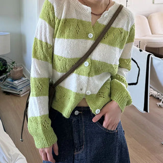 Dangara Heart Punching Color Cardigan