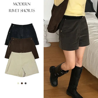 Modern Rivet 3 4 Shorts