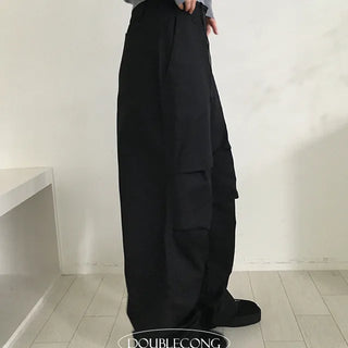 Knee-Detail Pintuck Trousers