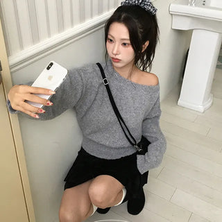 Lili Slim One Off Shoulder Boucle Knit