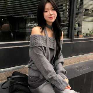 Roti Off Shoulder Muffler Knit