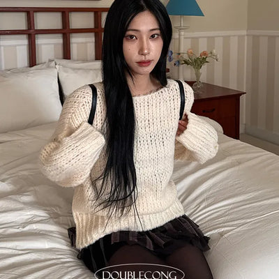 Nesha Loose Boat Neck Mesh Knit