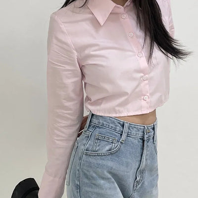 Back Pin Tuck Slim Crop Shirt