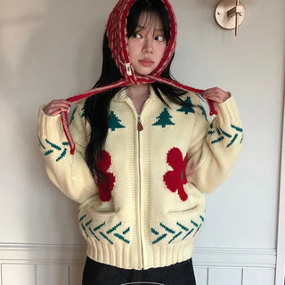 Ruffle Triangle Knit Earbuds