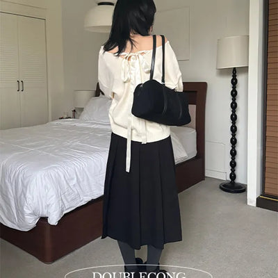 Art Back Ribbon V Neck Knit