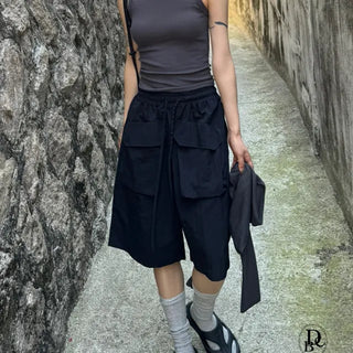 Diagonal Pocket Bermuda Pants