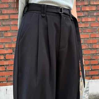 Two pin tuck wide long slacks
