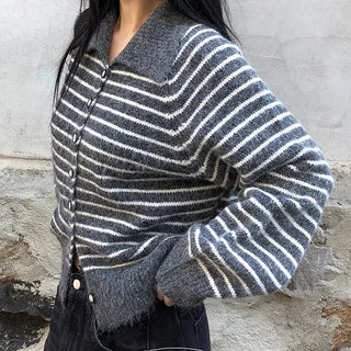 Lion Stripe Collar Loose Fit Knit Cardigan