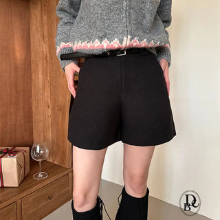 Kennt Belt Set Wool Shorts