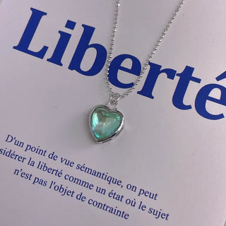 Opal Stone Melting Necklace