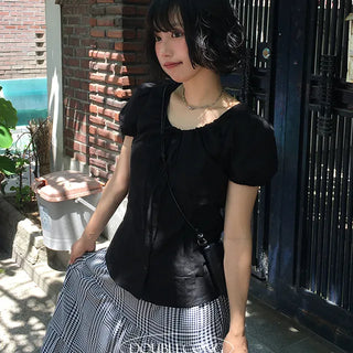 Ribbon Shirring Pintuck Blouse