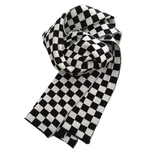 Checkerboard muffler