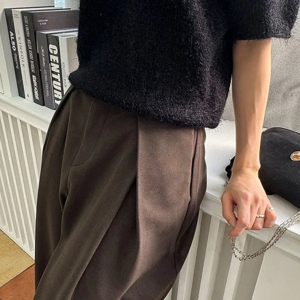 Inner fleece Unique tuck wide slacks