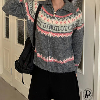 Muni Nordic Collar Knit Zip Up