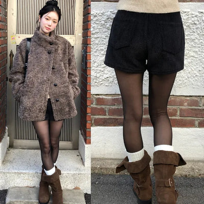 Momo Corduroy Golden Shorts