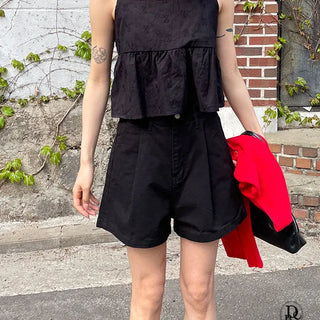 Basic 3 4 Pin Tuck Shorts