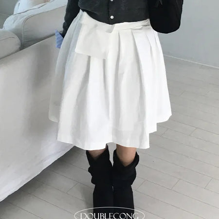 Dove Pleated A Line Midi Skirt