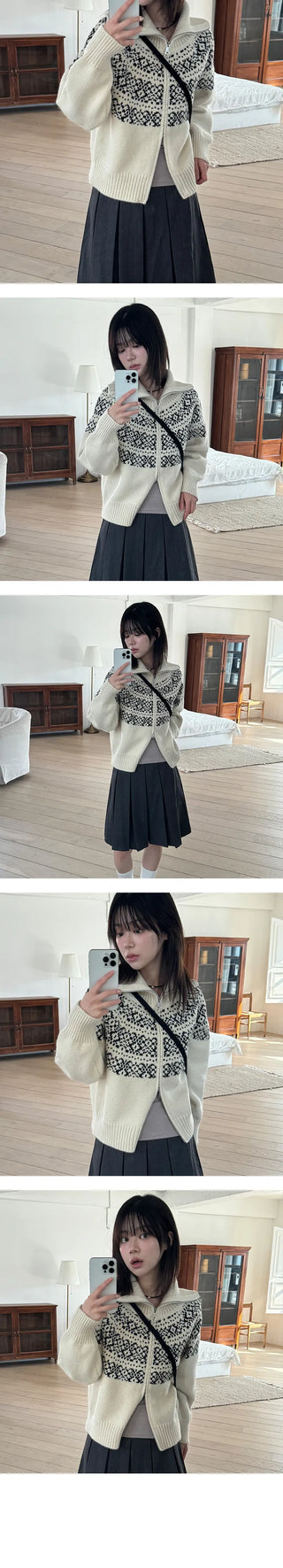 Wiri Snowflake Collar Two Way Knit Zip Up