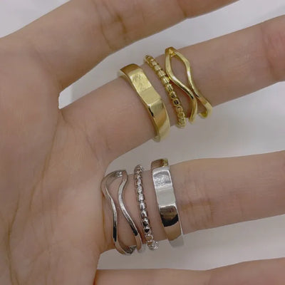 Layered wave ring set
