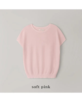 Fluffy short-sleeved summer knit with heart charm